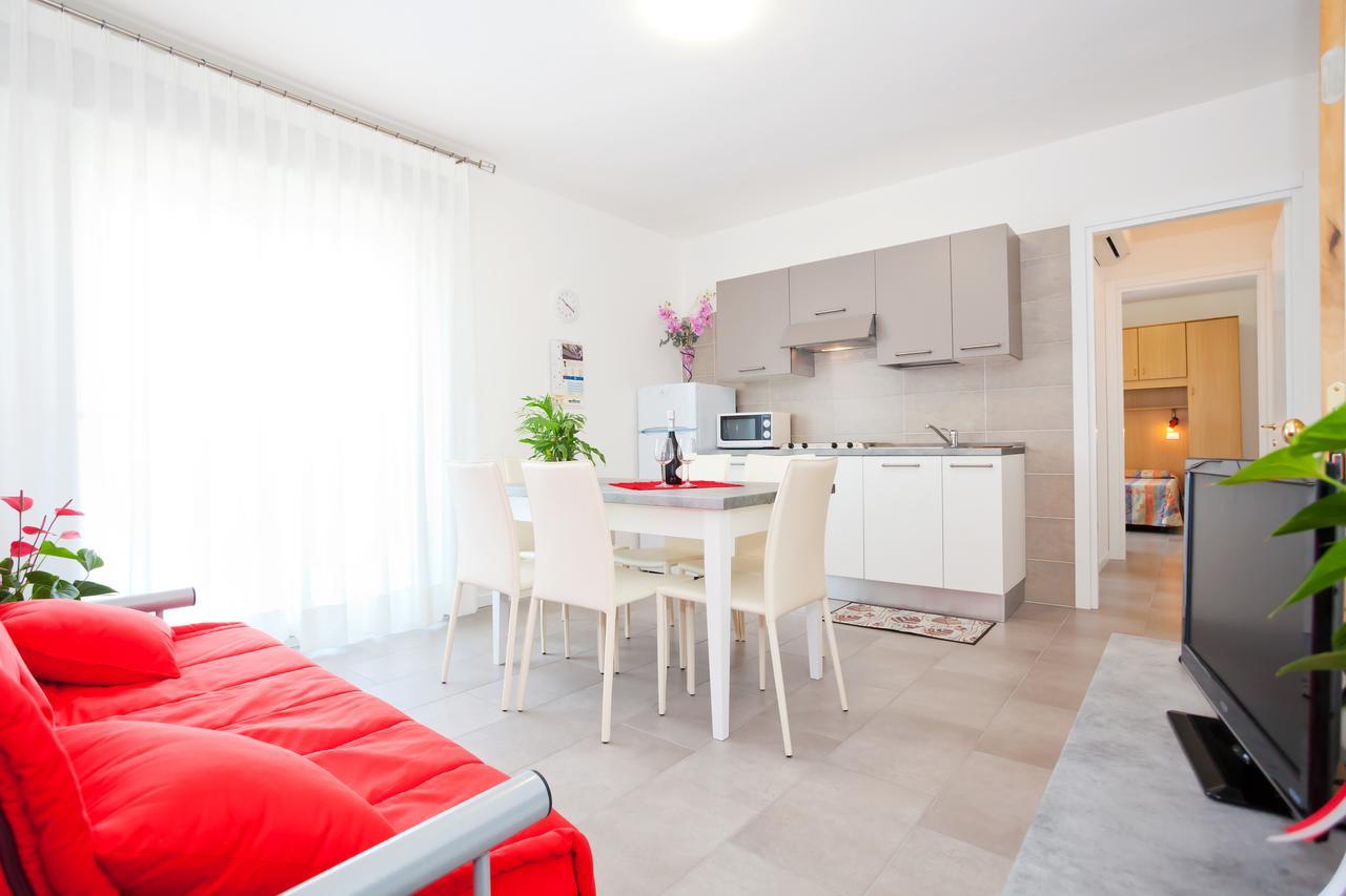 Hotel Augusta Caorle Kültér fotó
