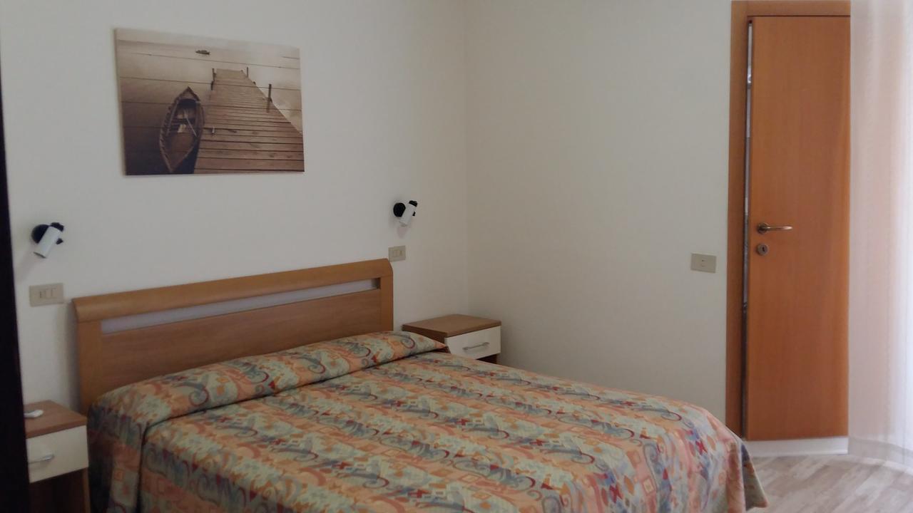 Hotel Augusta Caorle Kültér fotó